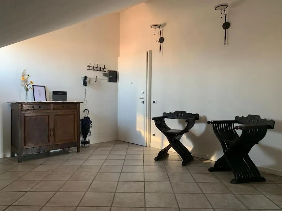 Mansarda Con Vista In Centro A Piacenza Apartment 0*,